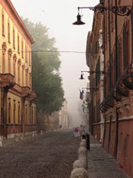 Vista del carrer Ercole Primo d'Este de Ferrera