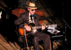 Leon Redbone
