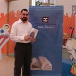 guanyador_bibarnabloc_150 El Pedro Alonso recollint el seu premi el passat 22 de març a la Biblioteca Nou Barris